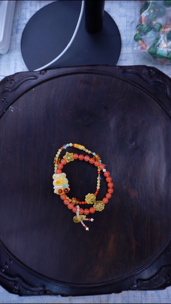 手链琥珀未镶嵌1.4日 多样性发其一