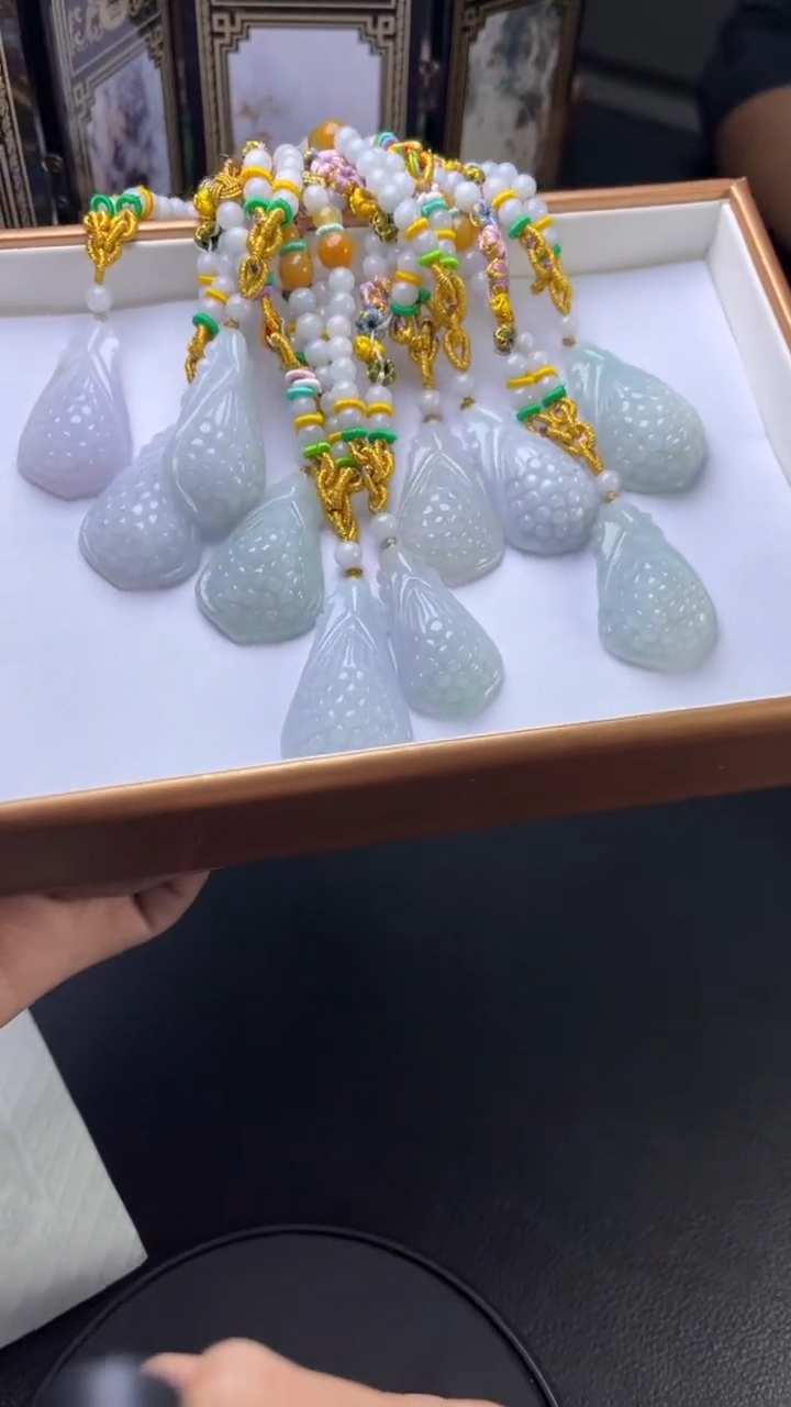 【闪购商品】翡翠吊坠(不含链)未镶嵌PQGJ704多样性发一件