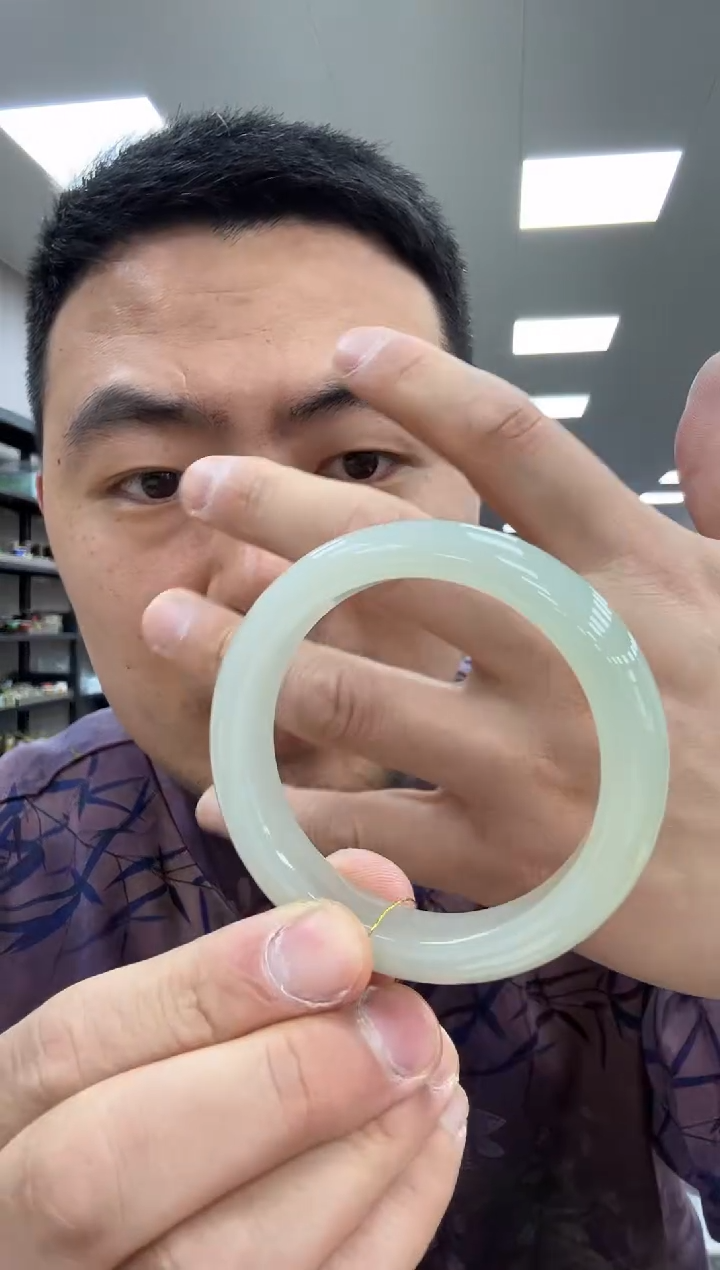 【闪购商品】和田玉手镯未镶嵌53  706