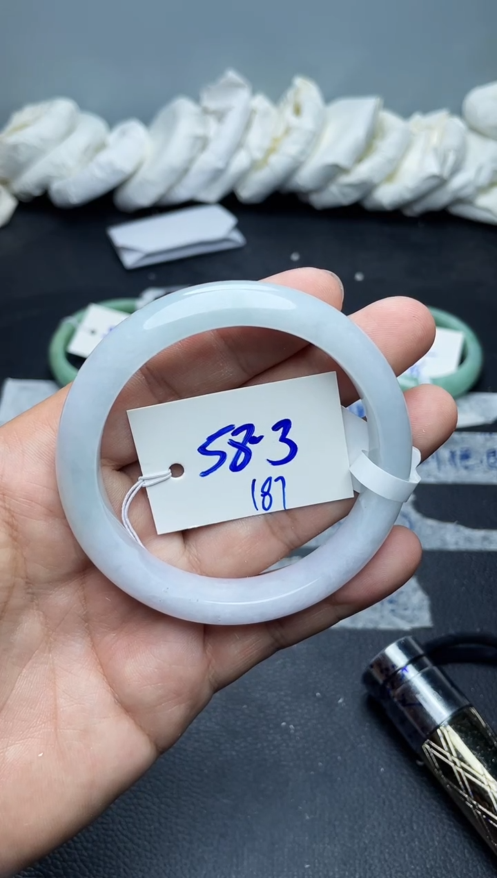 未镶嵌手镯翡翠咪*猫187