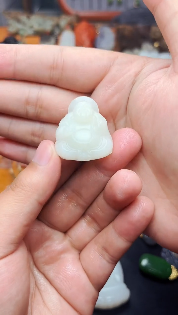 【闪购商品】和田玉颈饰未镶嵌佛01