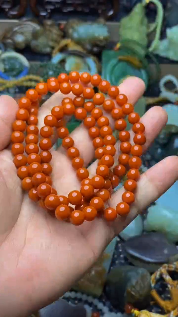 未镶嵌颈饰玛瑙/玉髓青****）1