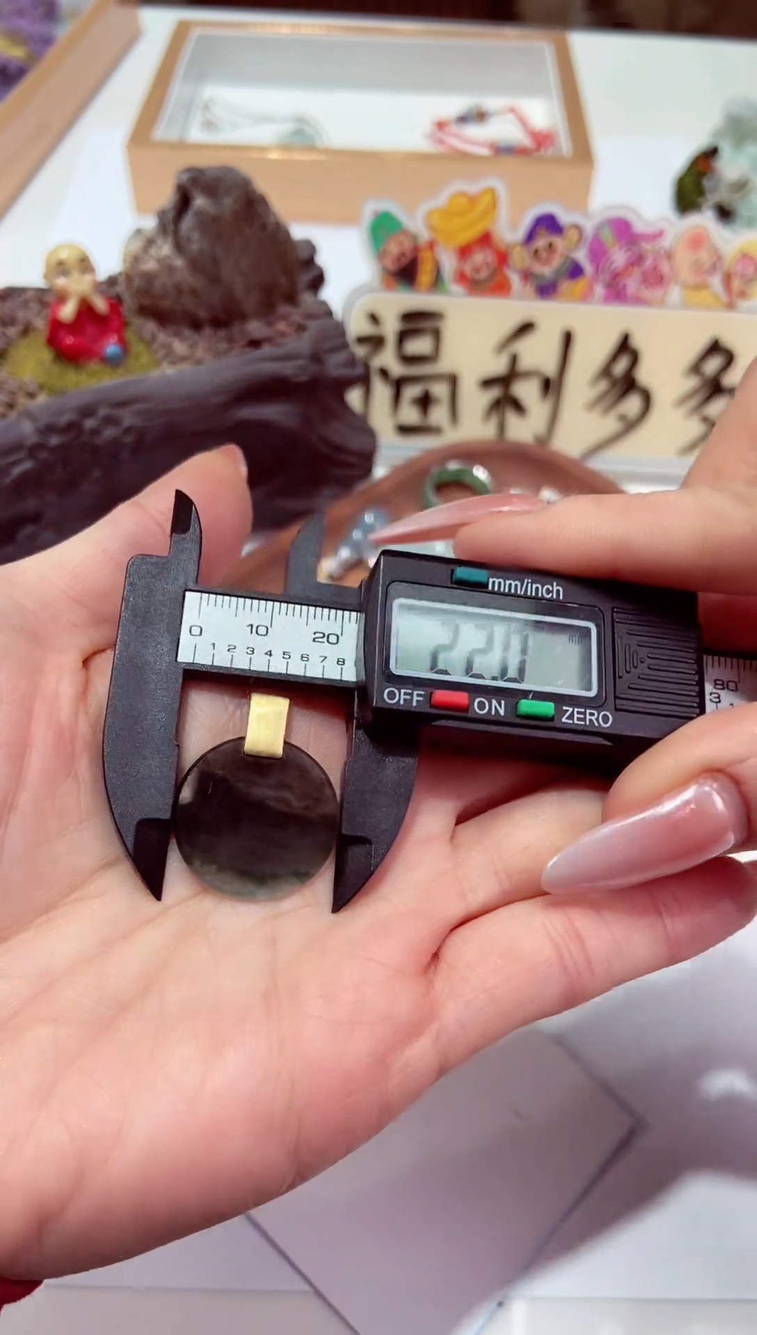 颈饰未镶嵌翡翠天然缅甸翡翠吊坠随机发货