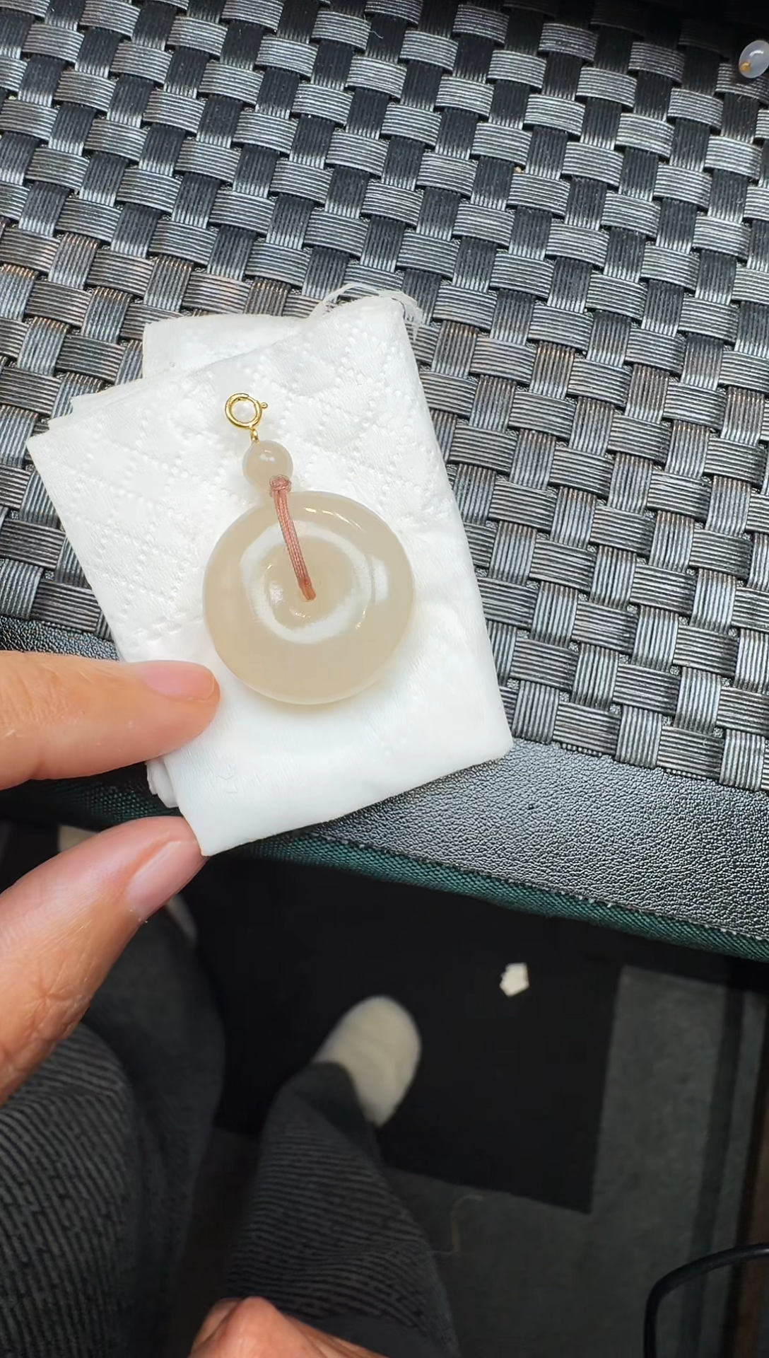 【闪购商品】和田玉颈饰未镶嵌藕粉平安扣