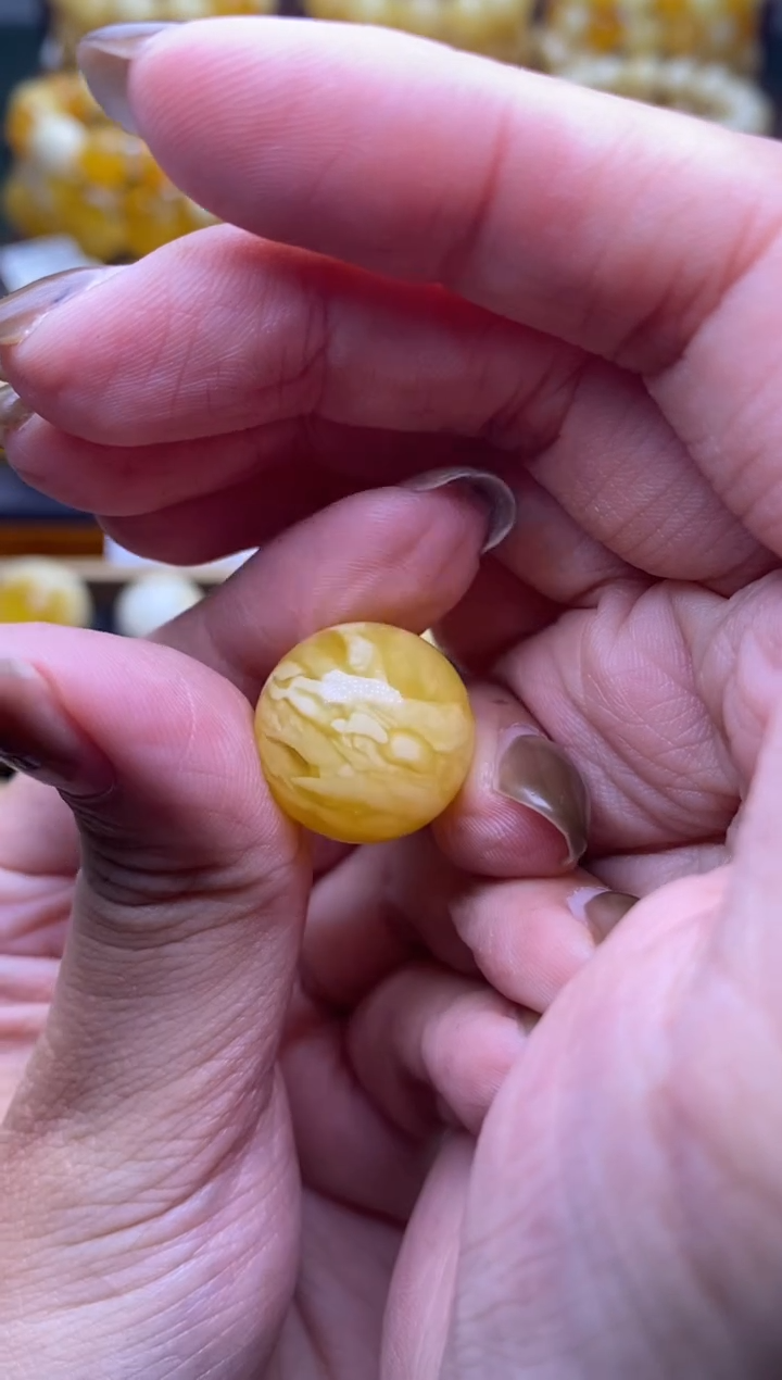 【闪购商品】琥珀裸石未镶嵌大小姐珠宝严选167