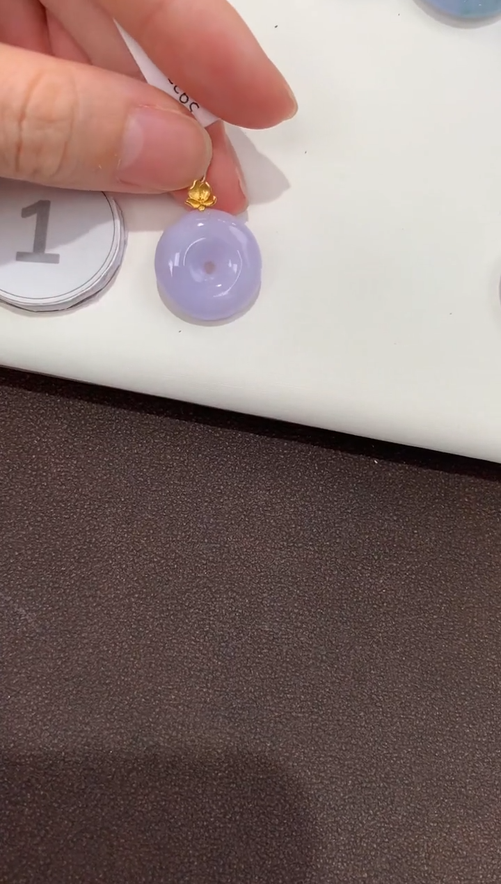 翡翠18K金镶嵌吊坠(赠链)天然缅甸A货翡翠