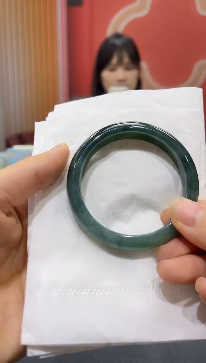 【闪购商品】翡翠手镯未镶嵌00008098