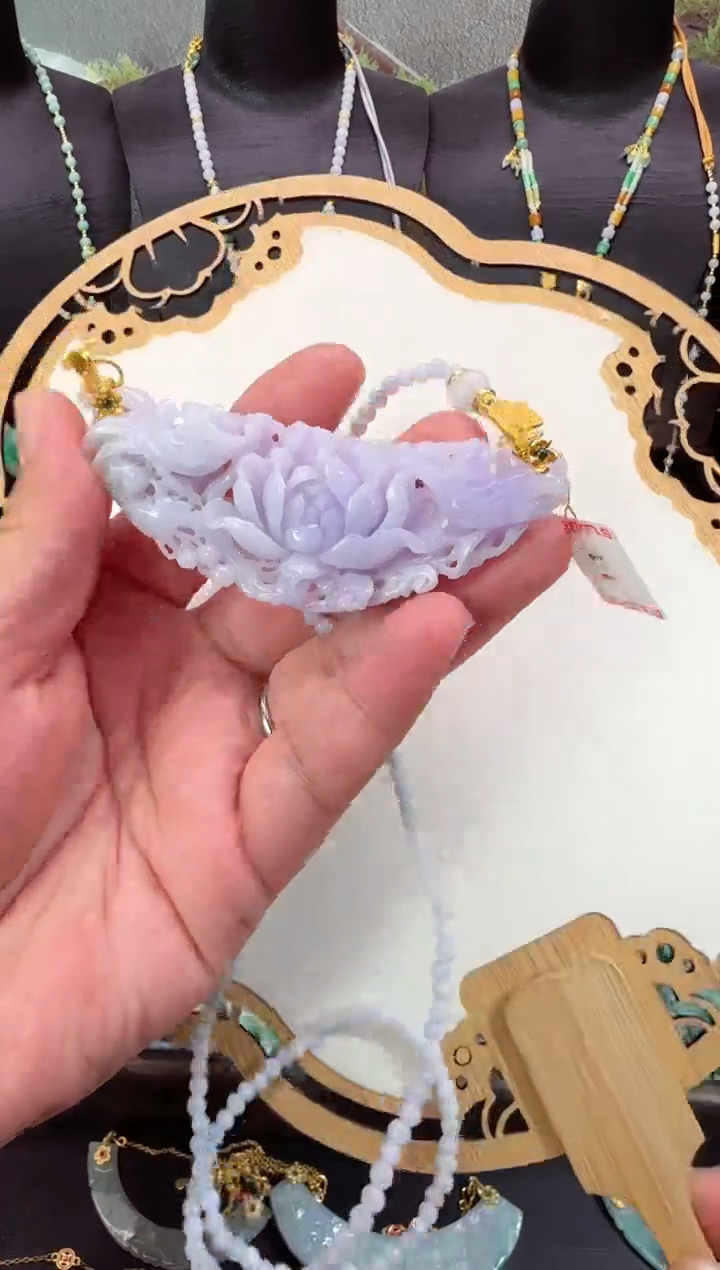 【闪购商品】翡翠颈饰未镶嵌拍照