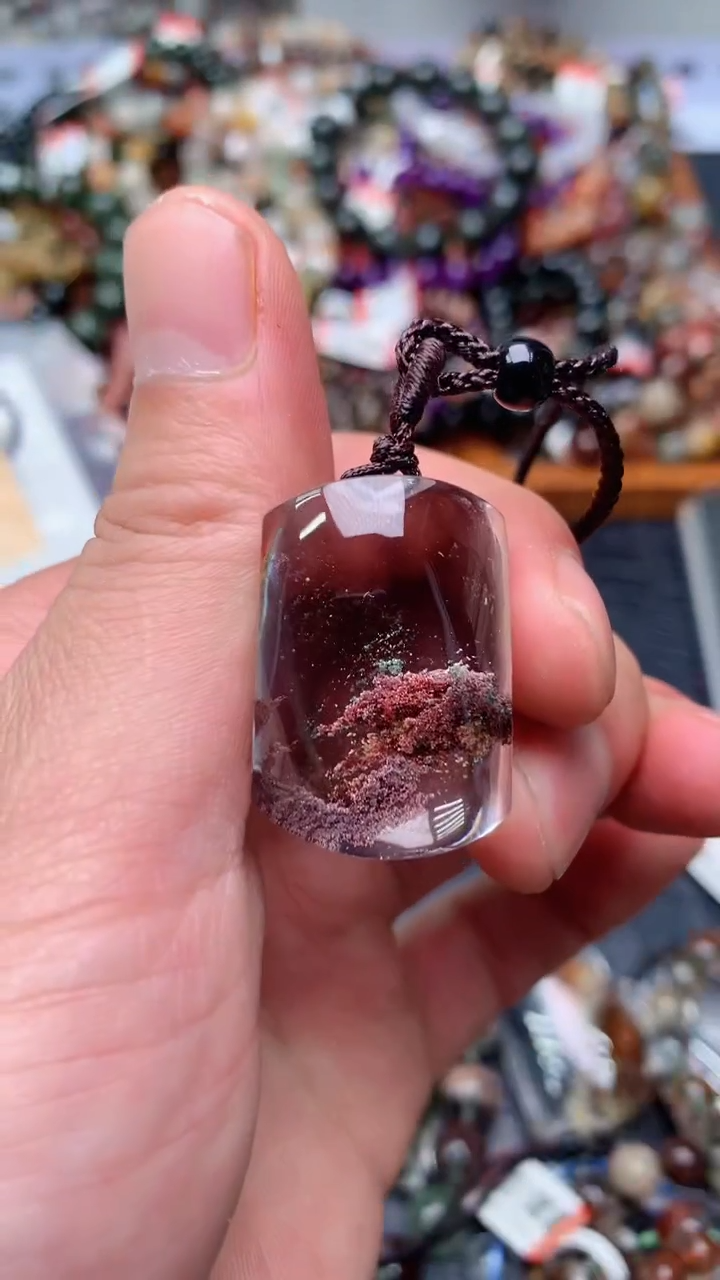 未镶嵌吊坠(赠链)水晶127