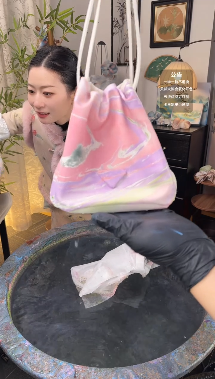 250 粉紫绿 水桶包