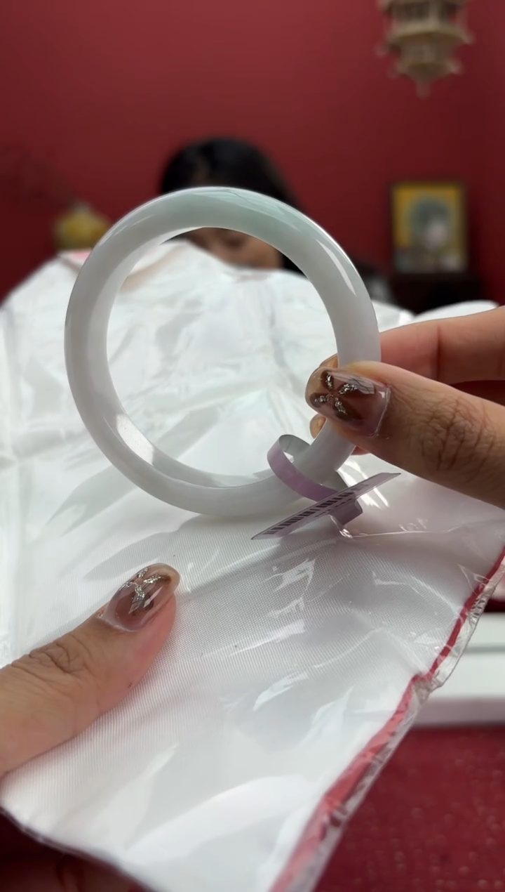 【闪购商品】翡翠手镯未镶嵌5手镯微瑕