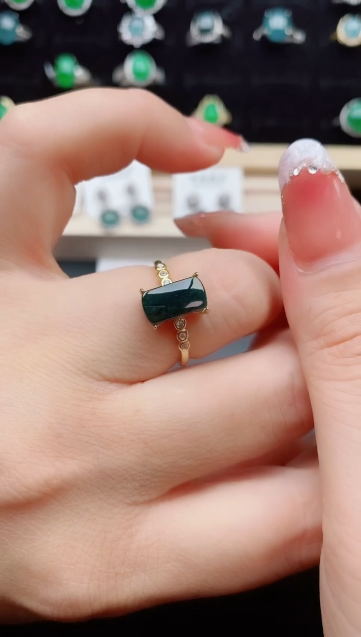 【闪购商品】翡翠戒指银S925镶嵌321312