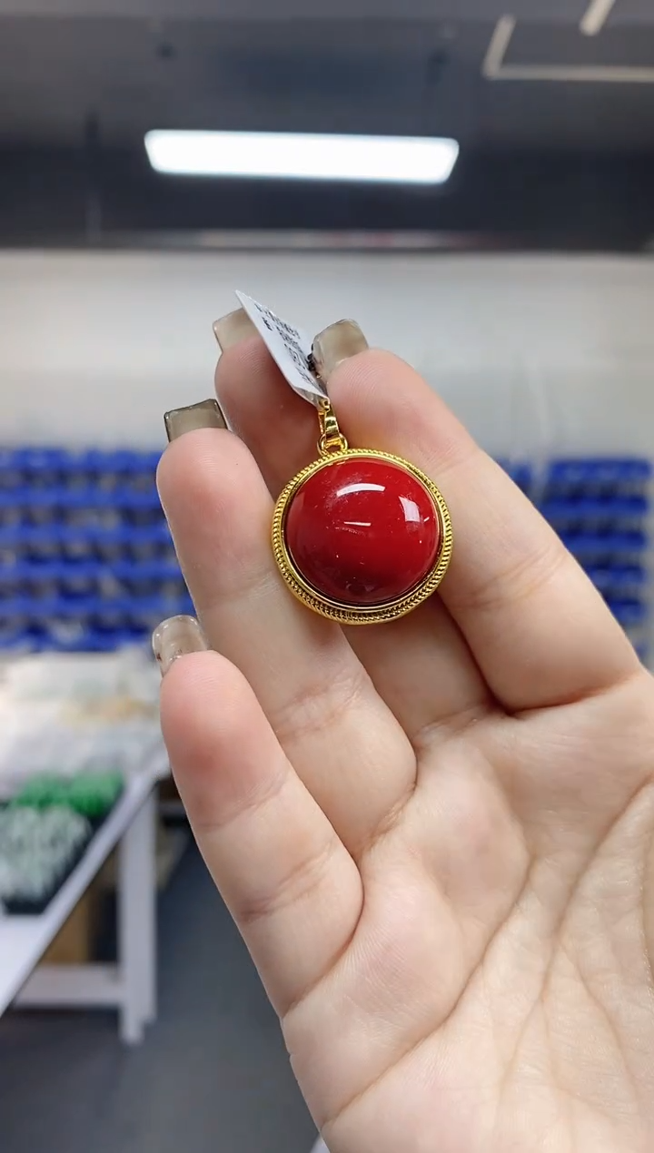 【闪购商品】玛瑙/玉髓吊坠未镶嵌多样性发其一颜色微差