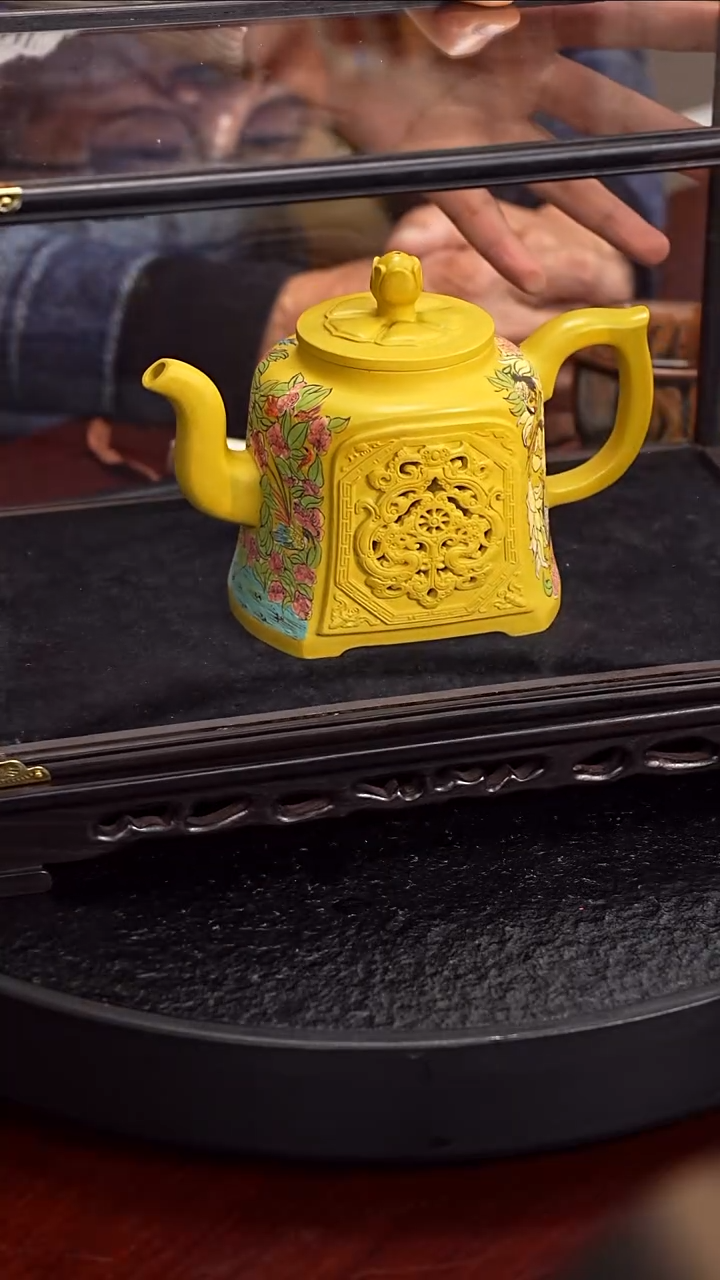 茶壶紫砂潘洪均 鹤栖牡丹58 琉璃黄金段 420毫升 