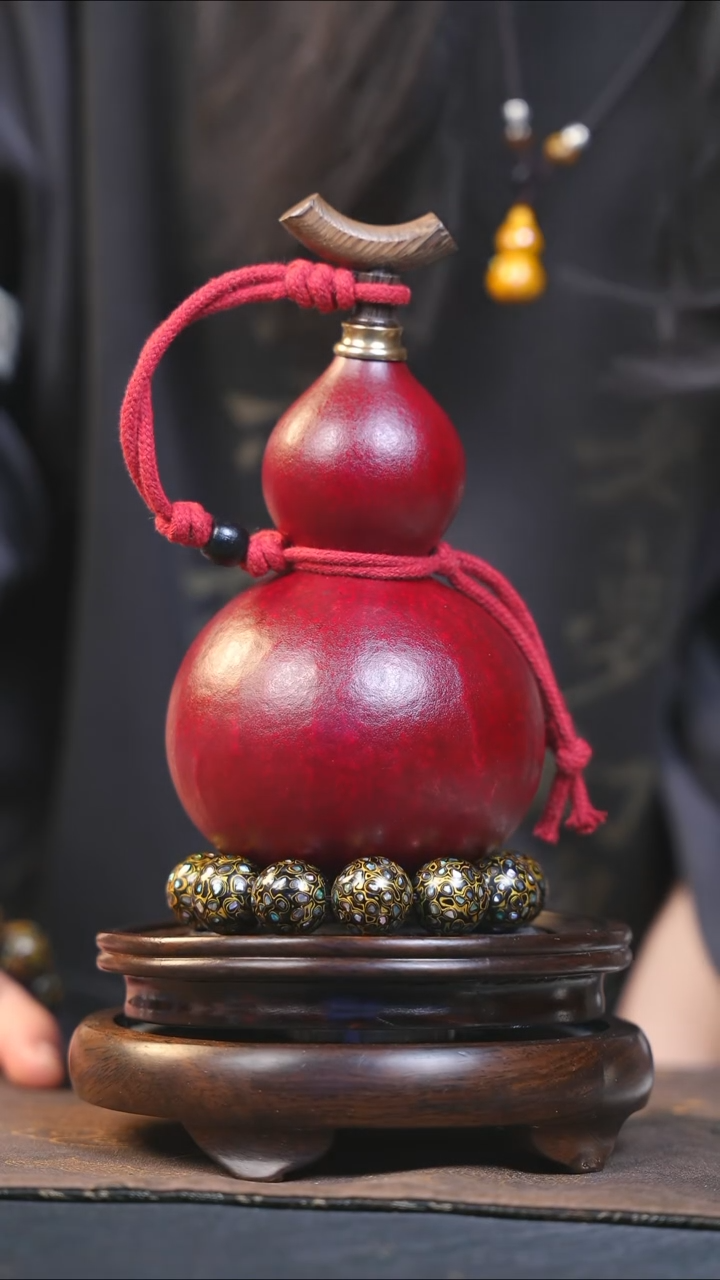 【闪购商品】YK175大漆酒葫芦不包手串及旋转底座