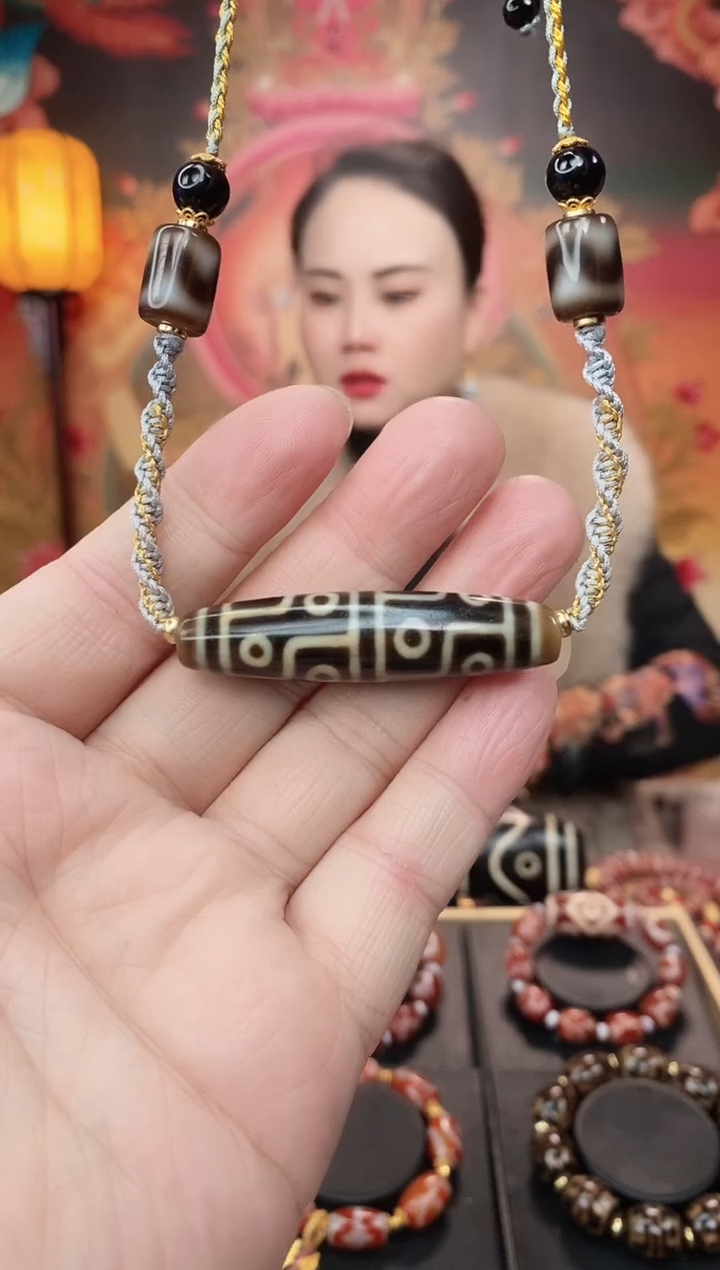 【闪购商品】玛瑙/玉髓吊坠未镶嵌十二眼吊坠