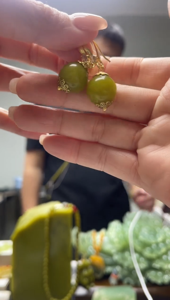 未镶嵌岫玉颈饰多样性发货 拍一发一