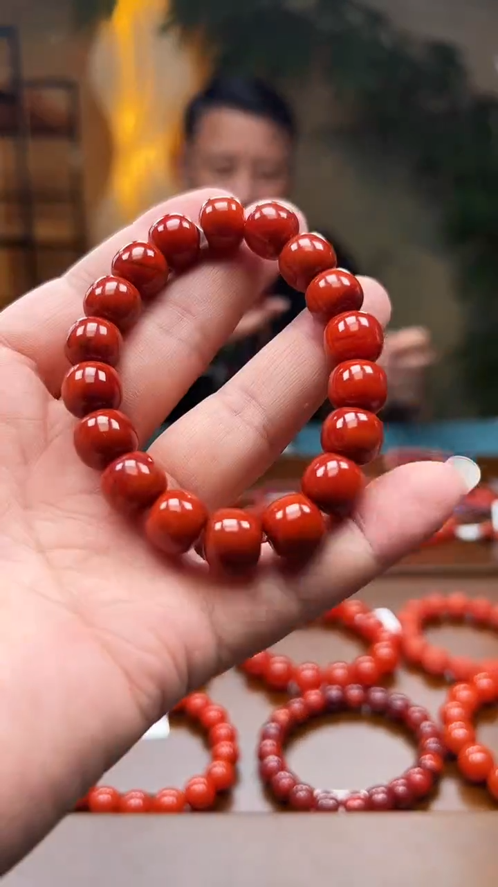 未镶嵌珠串南红玛瑙川料大凉山11mm+