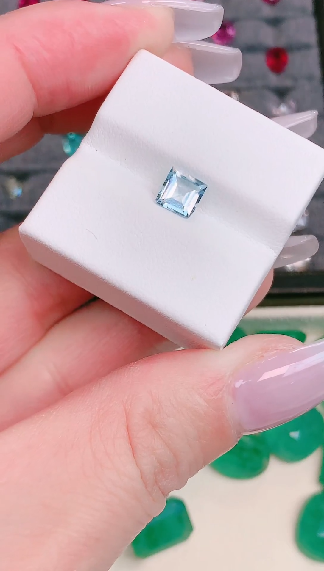裸石海蓝宝石天然0.8ct