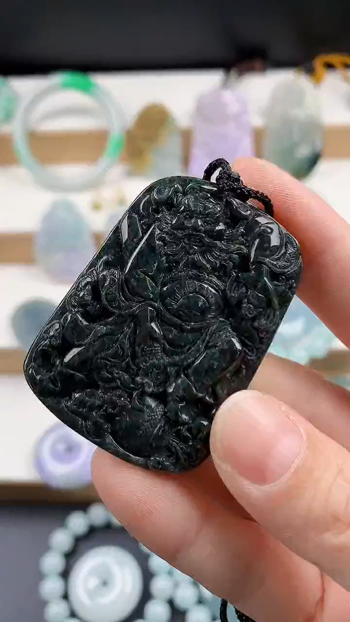 颈饰未镶嵌翡翠颈饰未镶嵌缅甸天然翡翠吊坠