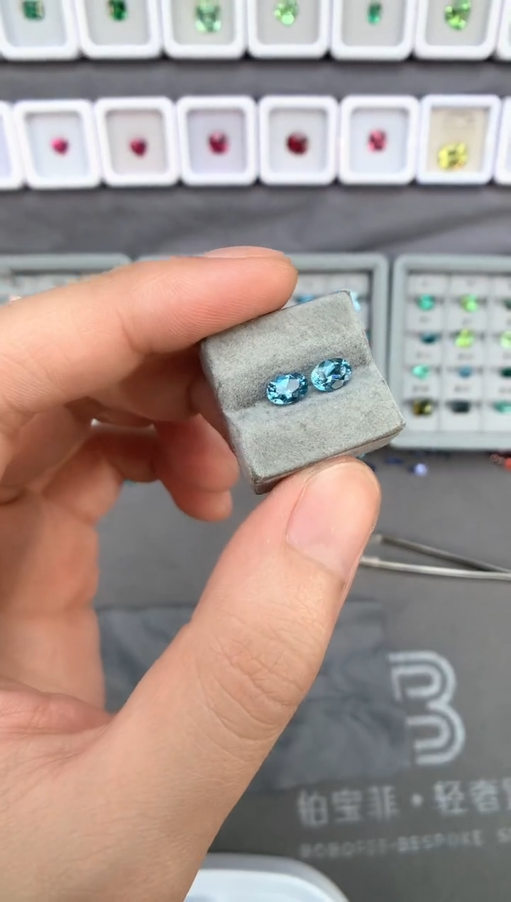 【闪购商品】定制海蓝宝石裸石未镶嵌e9 1.3ct