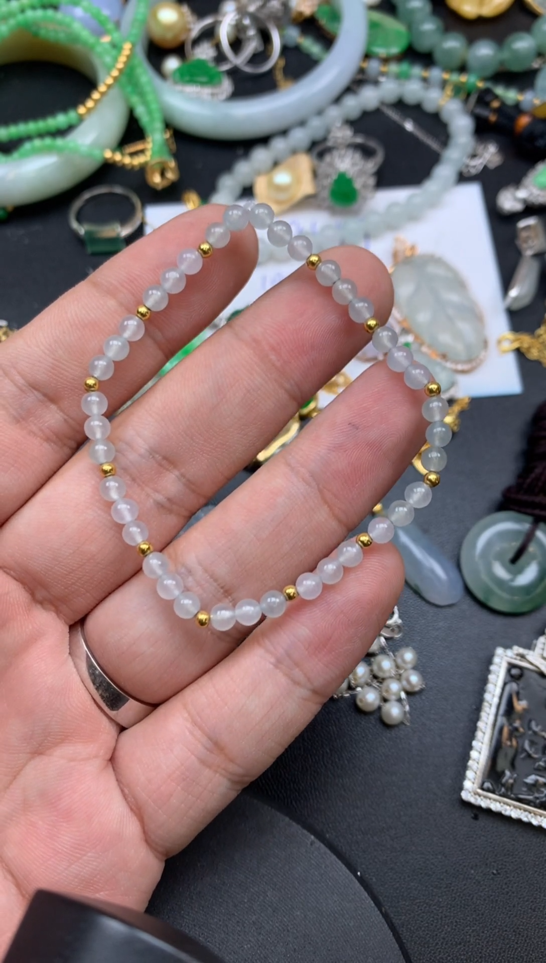 颈饰18K金镶嵌翡翠大吉商品不退不换