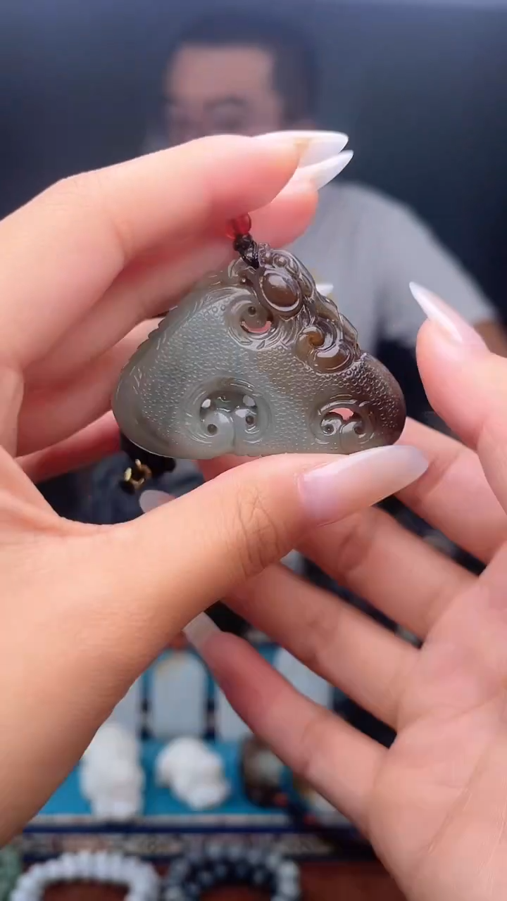 未镶嵌和田玉挂件1