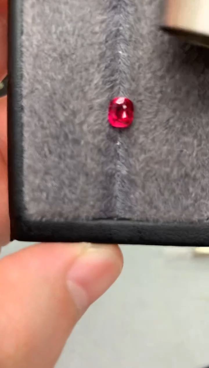 【闪购商品】尖晶石裸石未镶嵌31-33 绝地武士裸石