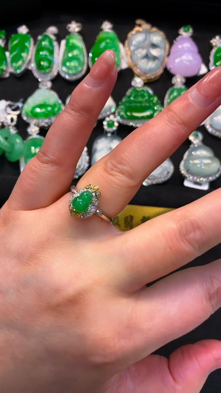 【闪购商品】翡翠戒指18K金镶嵌戒指