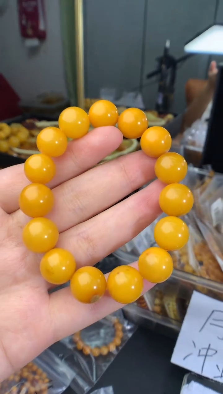 蜜蜡未镶嵌珠宝奇石1