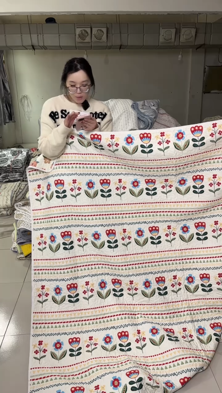 棉220*240斜纹小红花