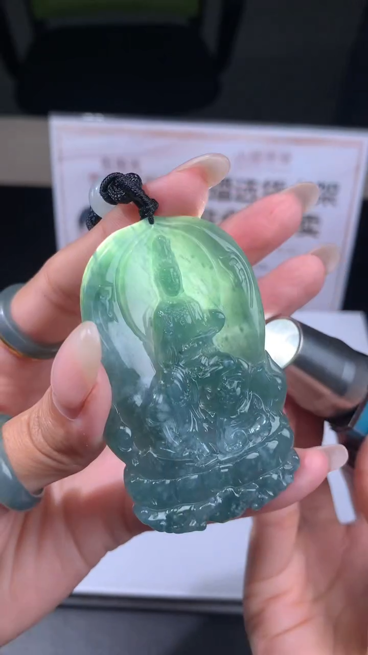 【闪购商品】定制翡翠未镶嵌不退不换CMH1件-A