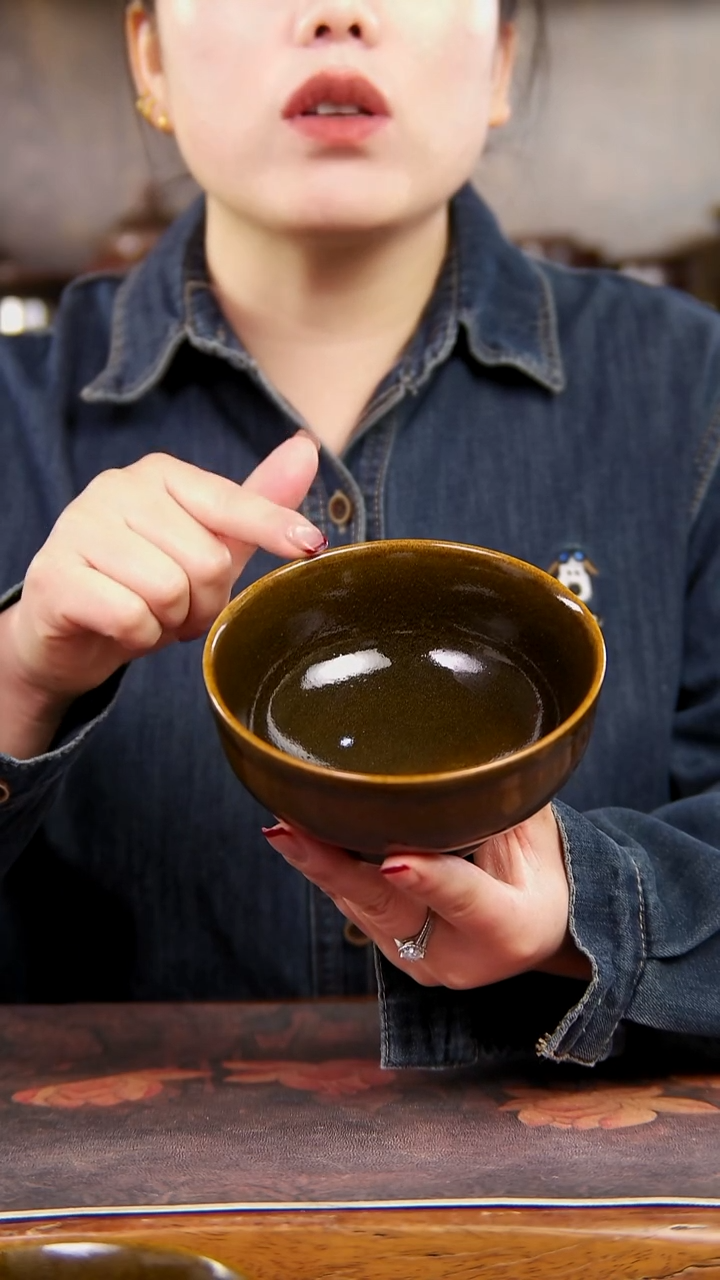 鳝鱼黄色的碗直径13左右单只