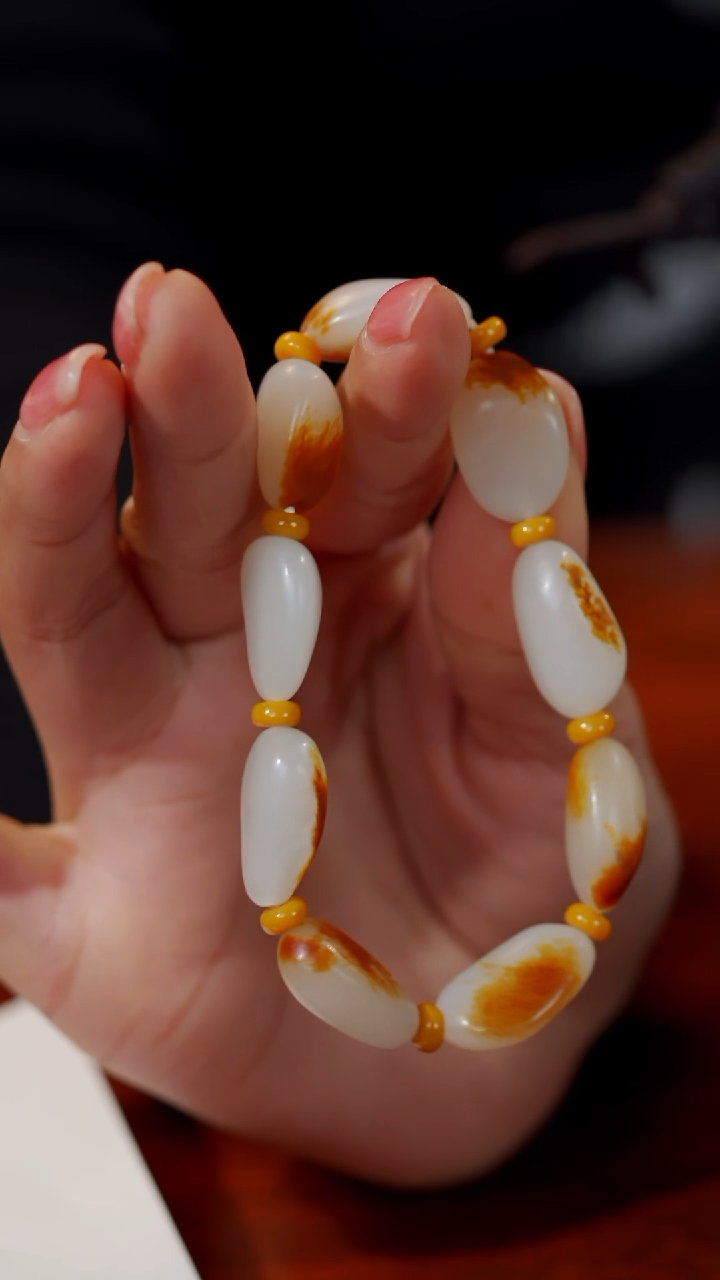 【闪购商品】和田玉颈饰未镶嵌01