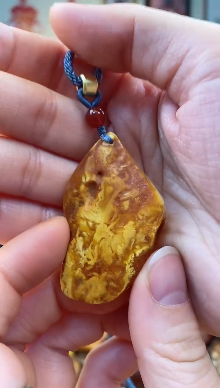 【闪购商品】琥珀颈饰未镶嵌吊坠