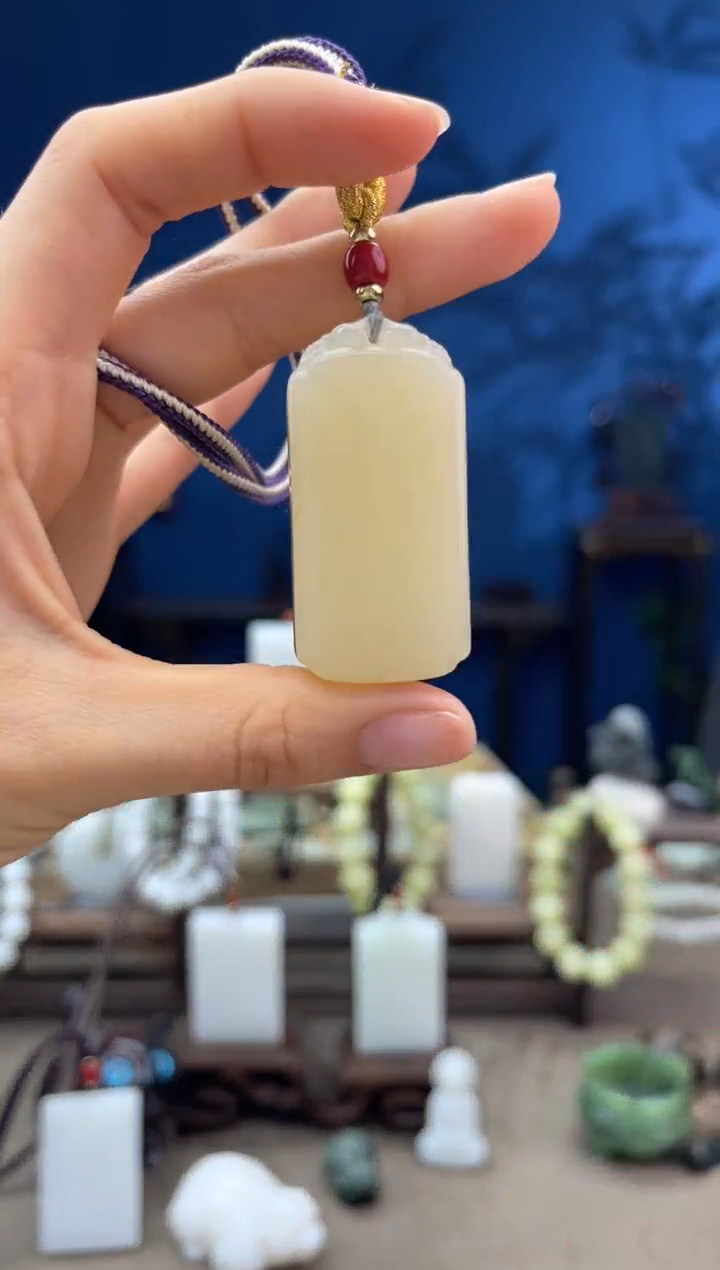 【闪购商品】和田玉颈饰未镶嵌1