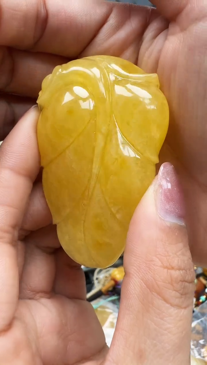 【闪购商品】琥珀裸石未镶嵌挂坠