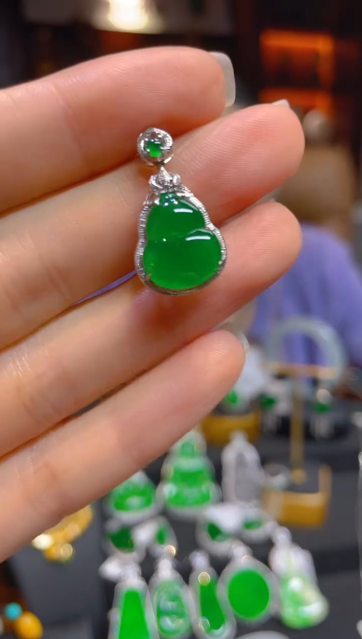 【闪购商品】翡翠颈饰18K金镶嵌120606天然A货翡翠葫芦吊坠