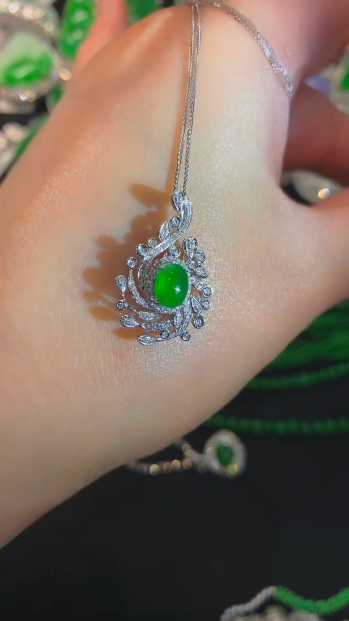 【闪购商品】翡翠颈饰未镶嵌套链