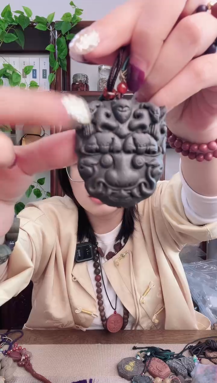 珠串栀子香方的牛头百兽