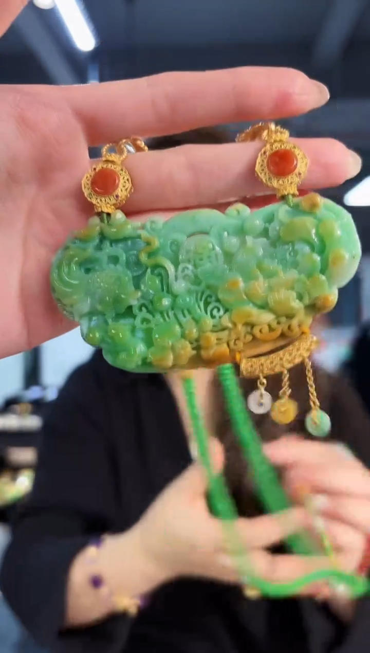 【闪购商品】翡翠颈饰未镶嵌缅料A货/支持复检/一件