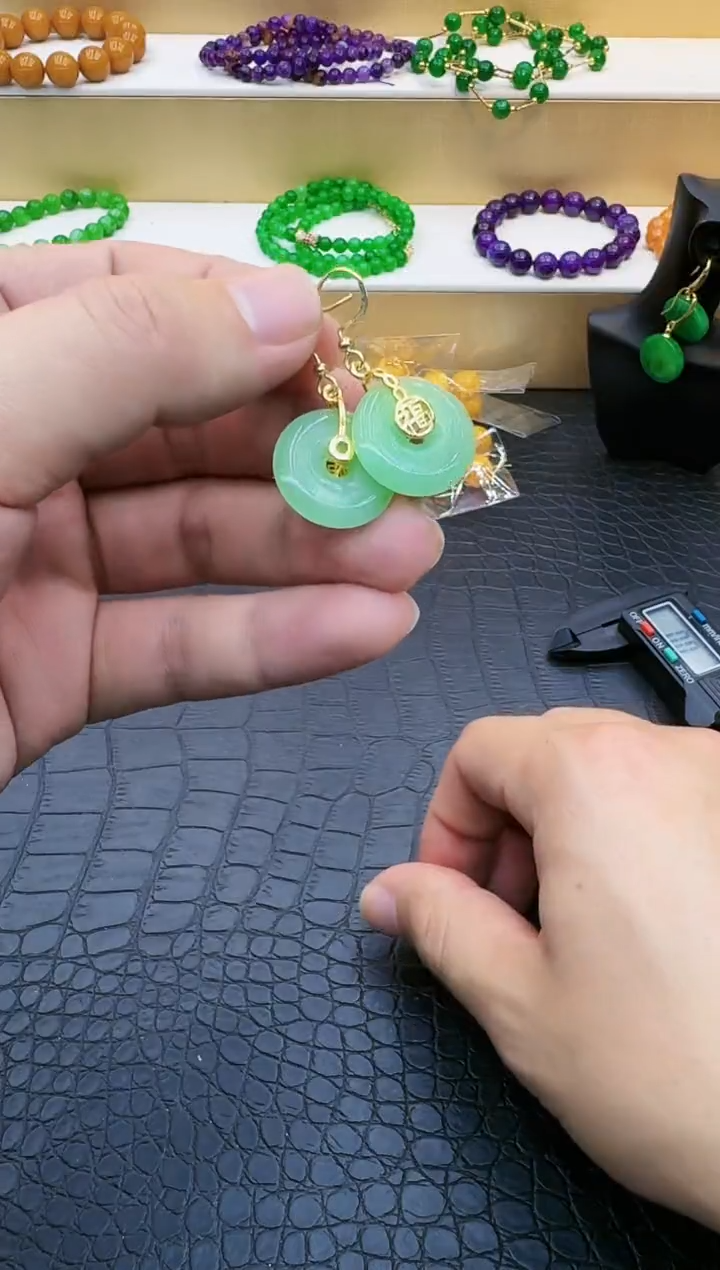【闪购商品】和田玉耳饰14K金镶嵌110