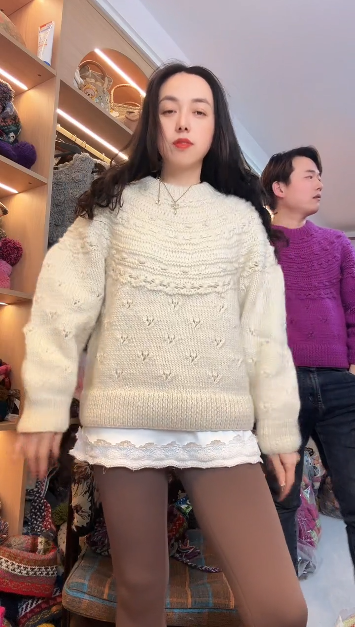 羊毛美丽如米色日系毛衣