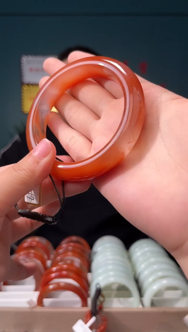 【闪购商品】南红玛瑙颈饰未镶嵌60