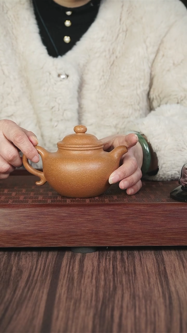 【闪购商品】紫砂茶壶沉香段  莲子