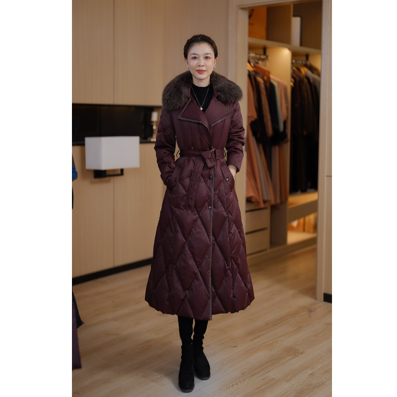 【极光暗红 】大狐狸毛领高填充白鸭绒保暖新款中长款羽绒服