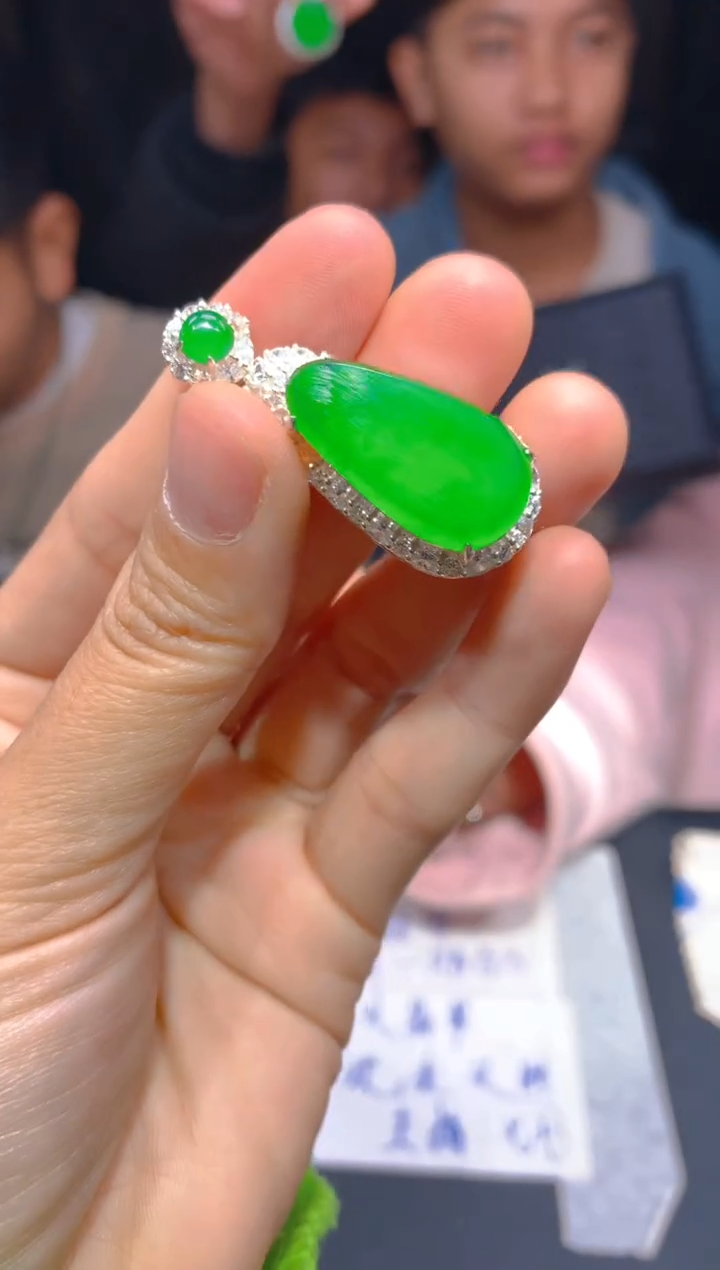 【闪购商品】定制翡翠未镶嵌77多样性发货（发其一）