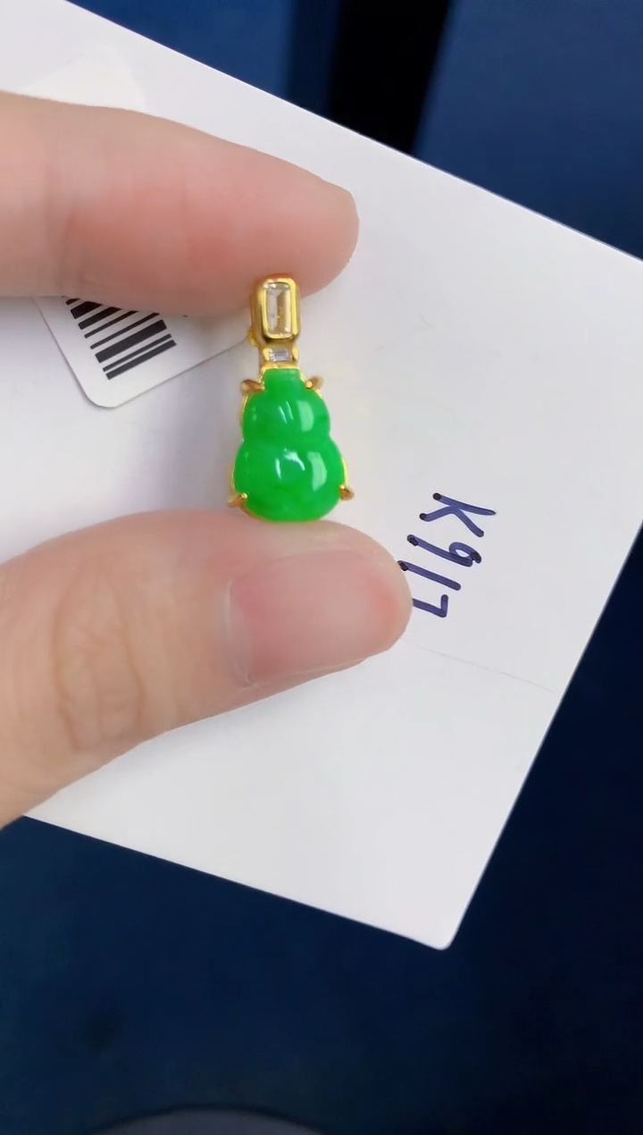 颈饰未镶嵌翡翠天然翡翠缅甸A货