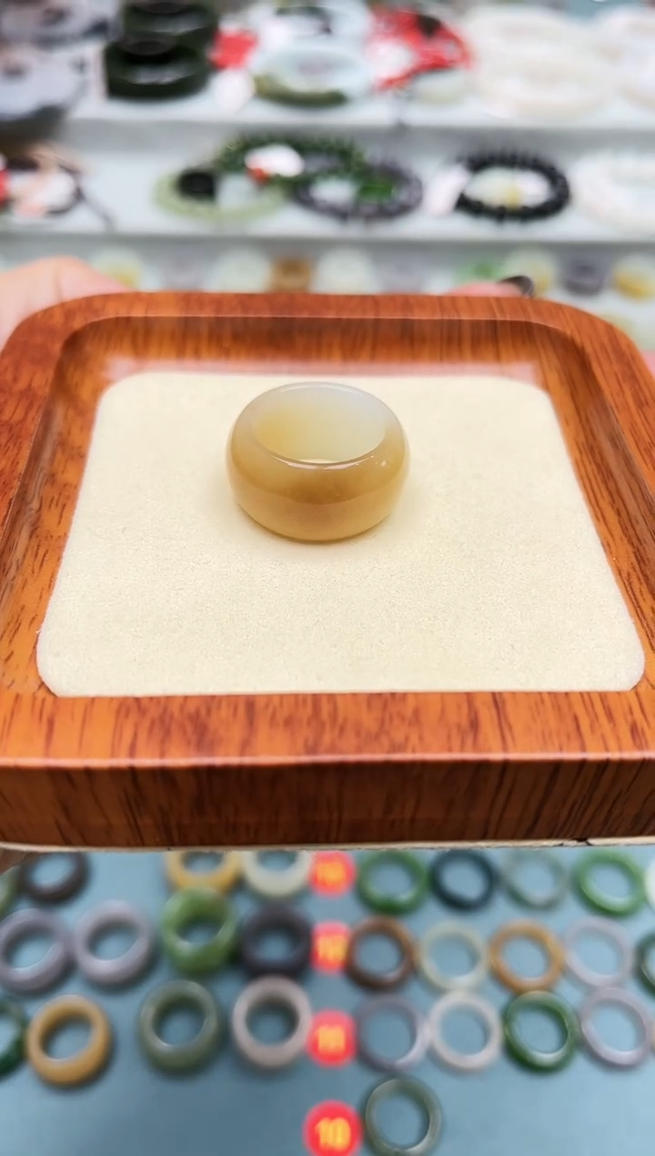 【闪购商品】和田玉戒指未镶嵌15号