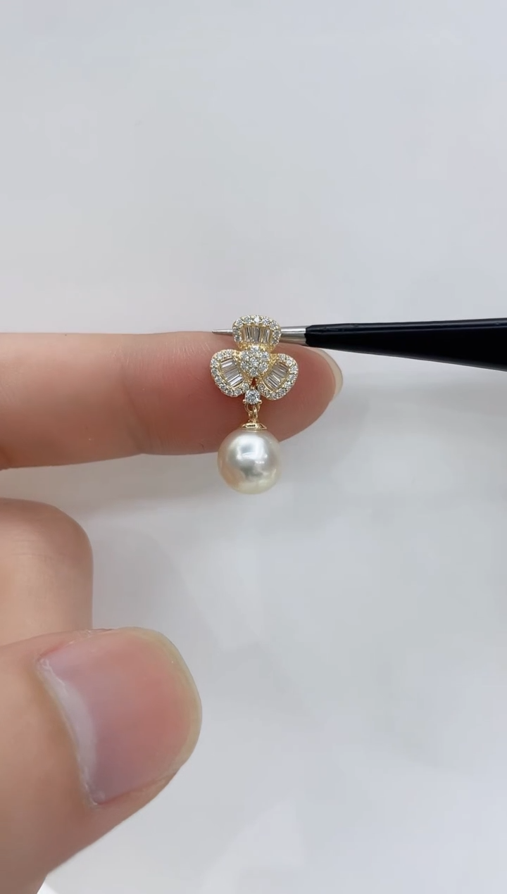 【闪购商品】海水珍珠吊坠(不含链)银S925镶嵌海水珍珠吊坠